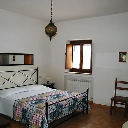 Montegonfoli * סן ג'ימיניאנו