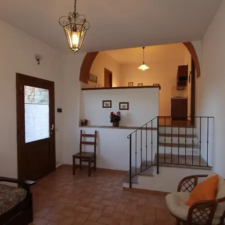 Farm stay Montegonfoli