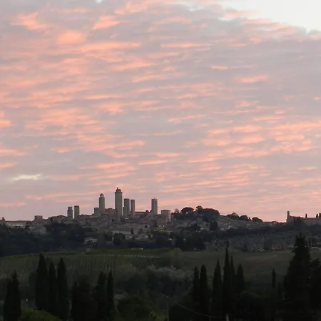 בית חווה Montegonfoli